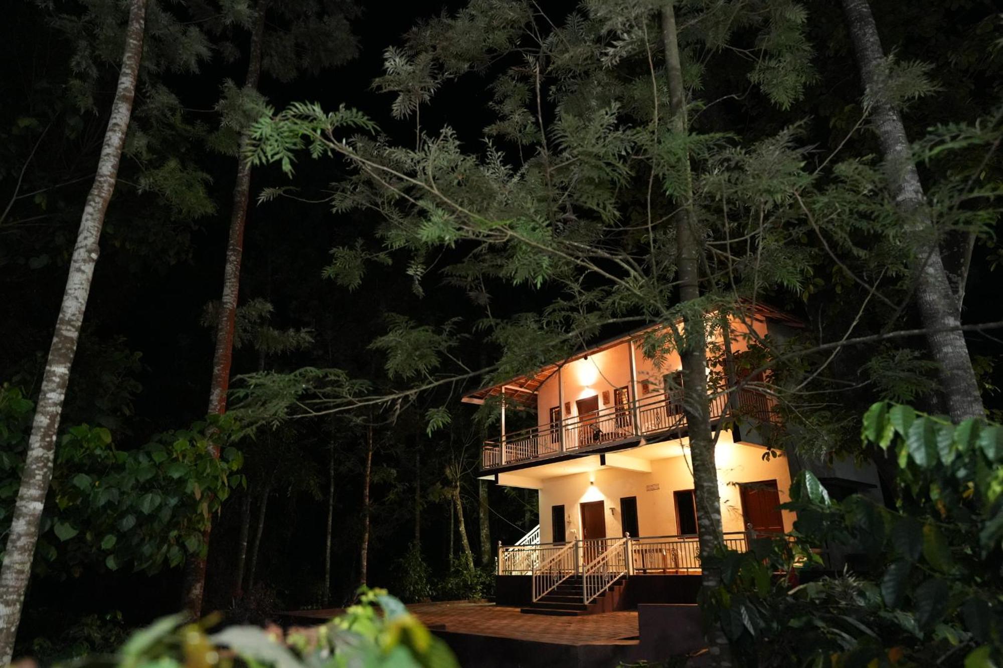Silver Springs Homestay Chickmagalur Chikmagalūr Exterior foto